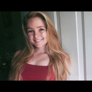 Meet your Posher, Abigail